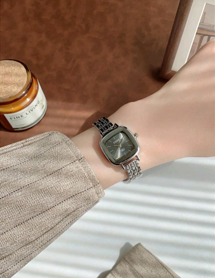 1pc Simple Bar Scale Dial Fashion Gold Strap Quartz Watch For Women, Suitable For Daily Matching, Birthday, Anniversary, Halloween Gift